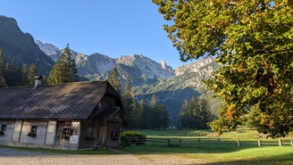 PXL 20220903 052535157