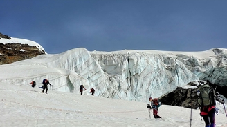 Aufm Weg zur westlichen Simonyspitze   Kopie