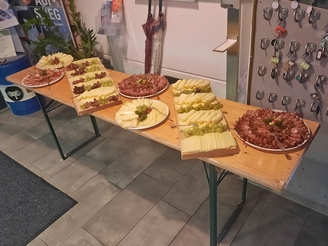 2025 10 19 12 47 07 4 bilder 68f4c1927df68964418428